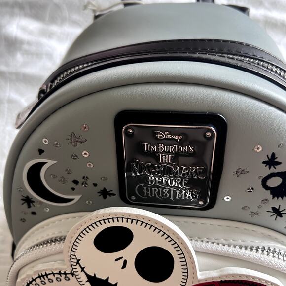 Loungefly Disney Nightmare Before Christmas Jack & Sally Heart Mini Backpack - Picture 4 of 8